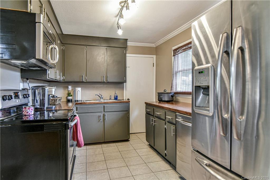 18 Long Cove Road Candler, NC 28715 - Photo 11 of 20 Gallery Image 11