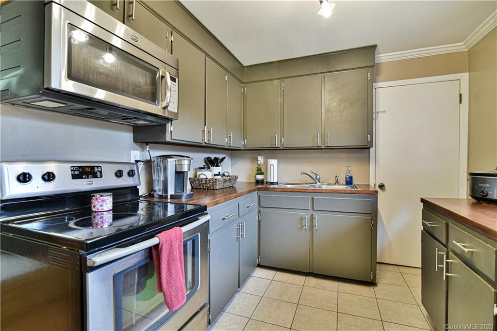 18 Long Cove Road Candler, NC 28715 - Photo 12 of 20 Gallery Image 12