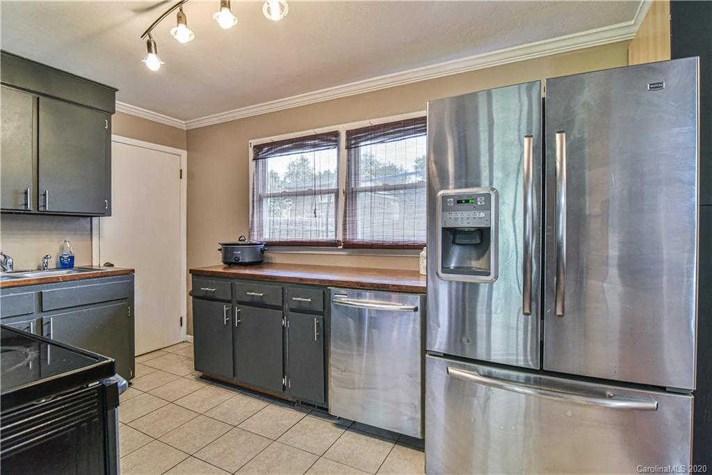 18 Long Cove Road Candler, NC 28715 - Photo 13 of 20 Gallery Image 13