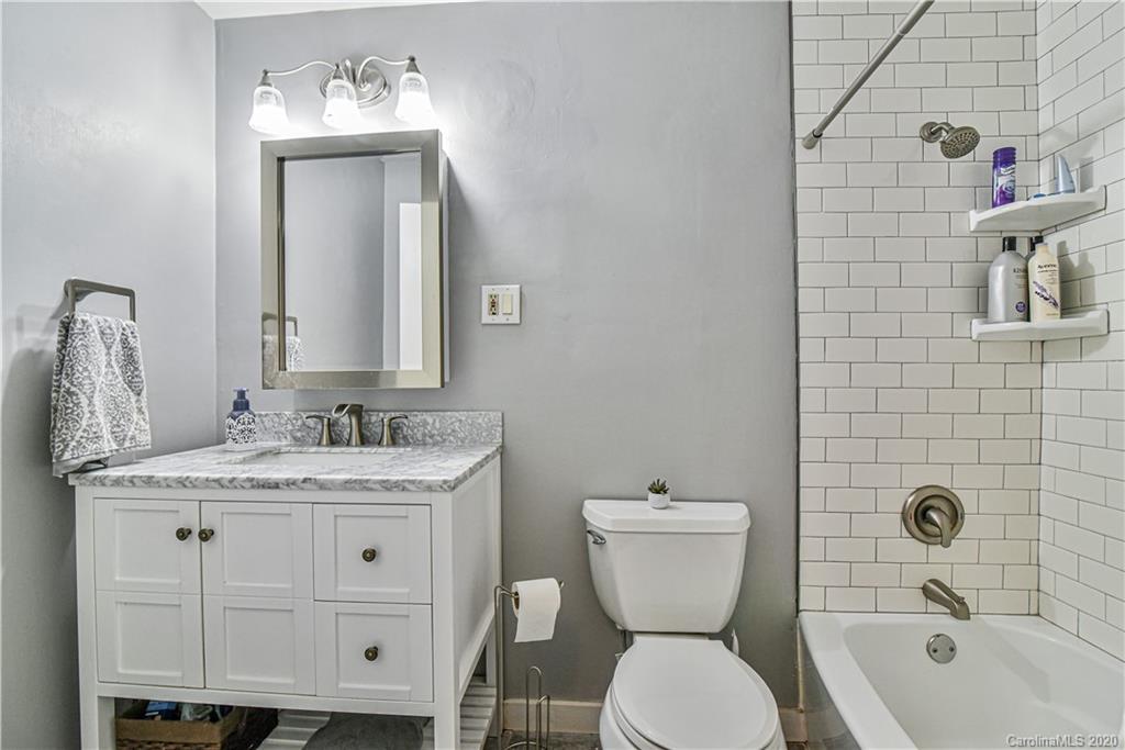 18 Long Cove Road Candler, NC 28715 - Photo 17 of 20 Gallery Image 17