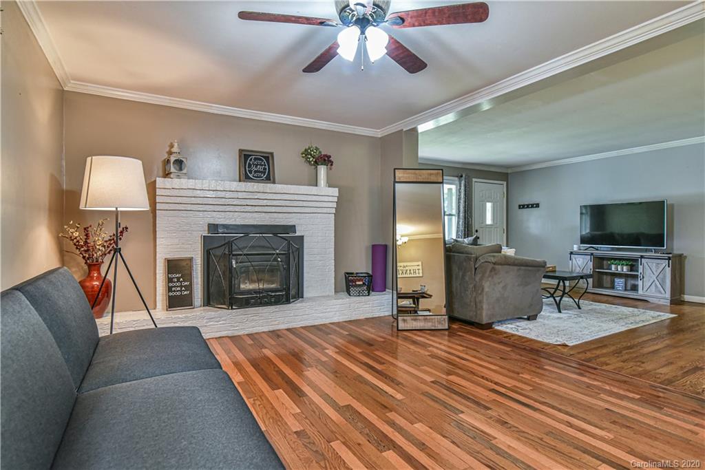 18 Long Cove Road Candler, NC 28715 - Photo 9 of 20 Gallery Image 9