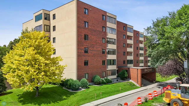 $228,000 | 105 3rd Street North, Unit 506, Moorhead, MN 56560