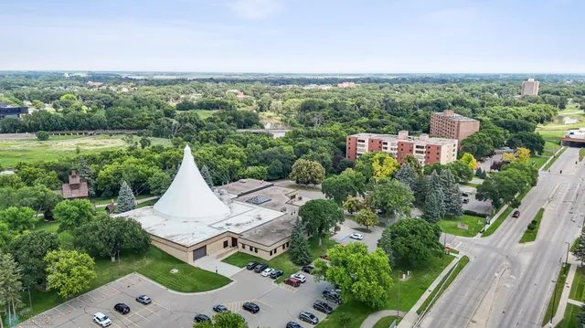 $228,000 | 105 3rd Street North, Unit 506, Moorhead, MN 56560