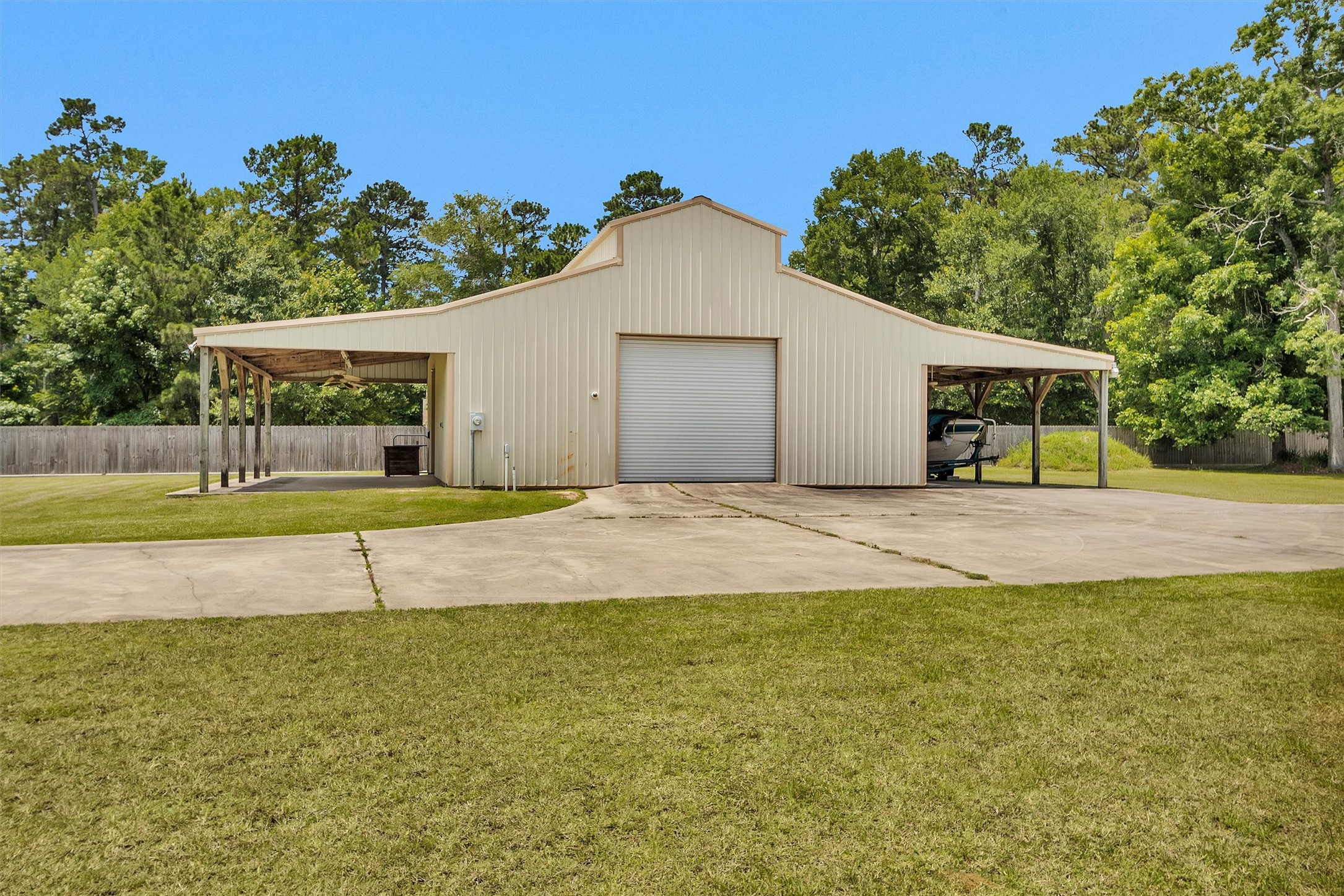 11426 Willis Waukegan Road Conroe, TX 77303 - Photo 36 of 44