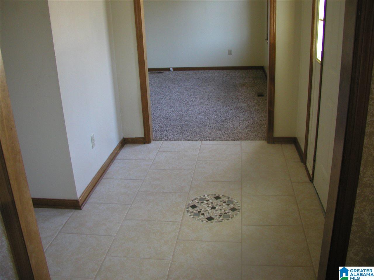 1226 Woodmont Road Anniston, AL 36207 - Photo 7 of 13
