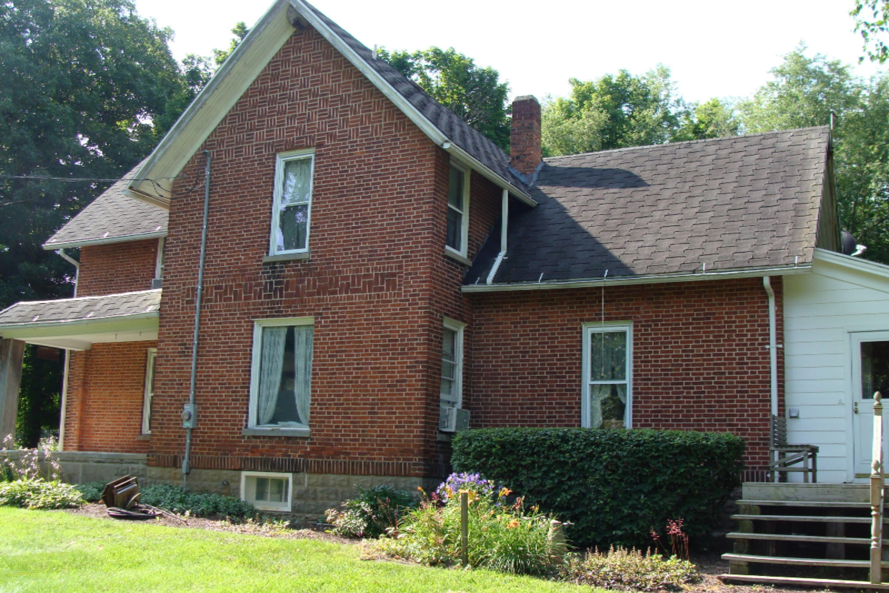 252 Clizbe Road Quincy, MI 49082 - Photo 3 of 20 DSC01181