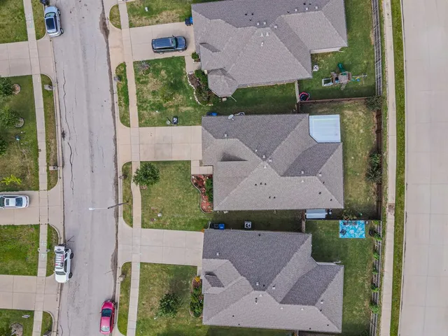 $2,100 | 627 Redwood Drive, Greenville, TX 75402