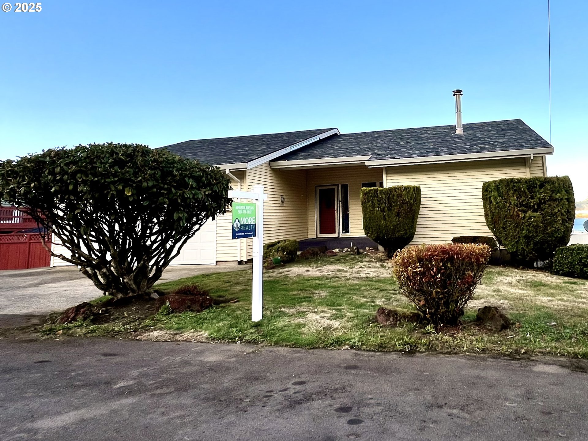 315 West D Street Rainier, OR 97048 - Photo 2 of 34