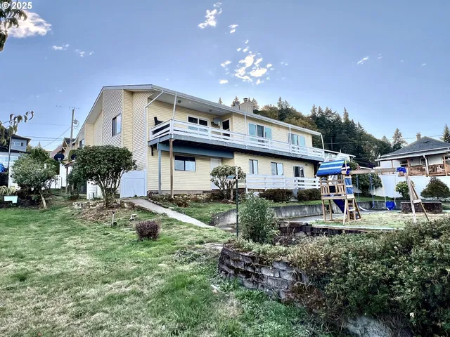 $515,000 | 315 West D Street, Rainier, OR 97048