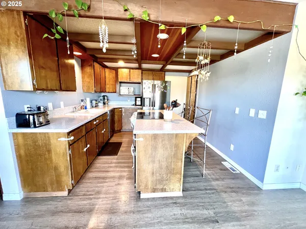 $470,000 | 315 West D Street, Rainier, OR 97048