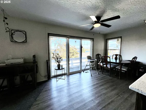 $470,000 | 315 West D Street, Rainier, OR 97048