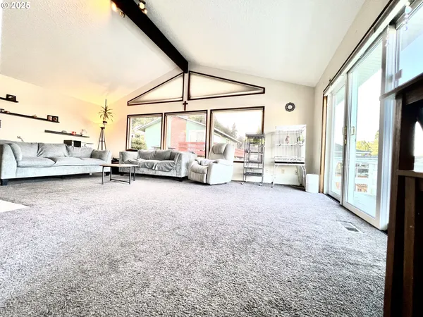 $470,000 | 315 West D Street, Rainier, OR 97048