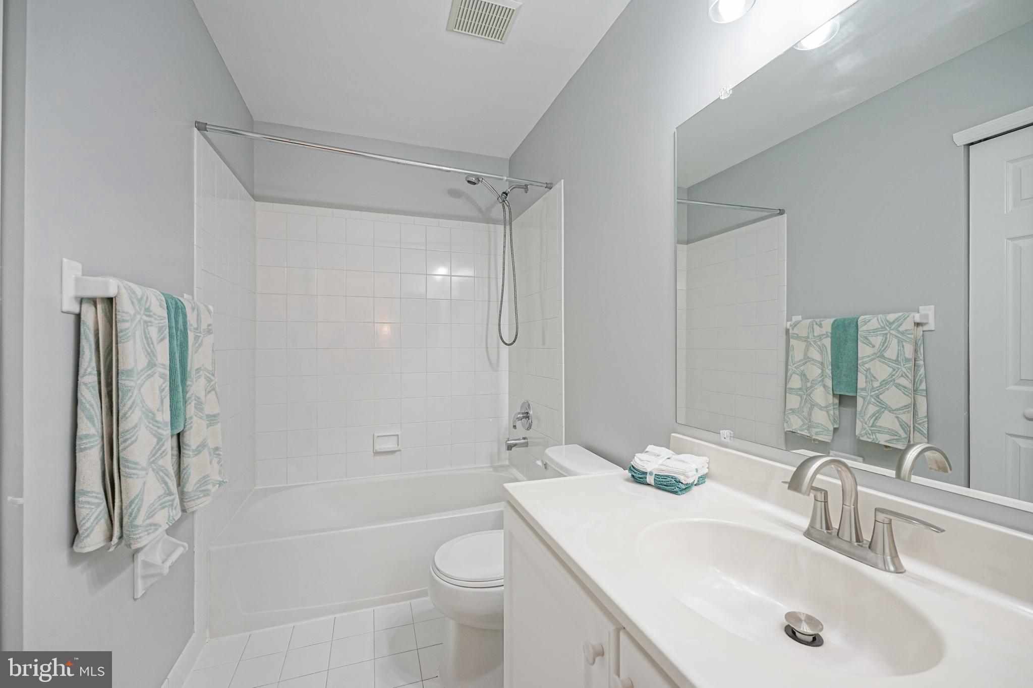 43 Chapel Hill Road Mount Laurel, NJ 08054 - Photo 24 of 40 Gallery Image 24