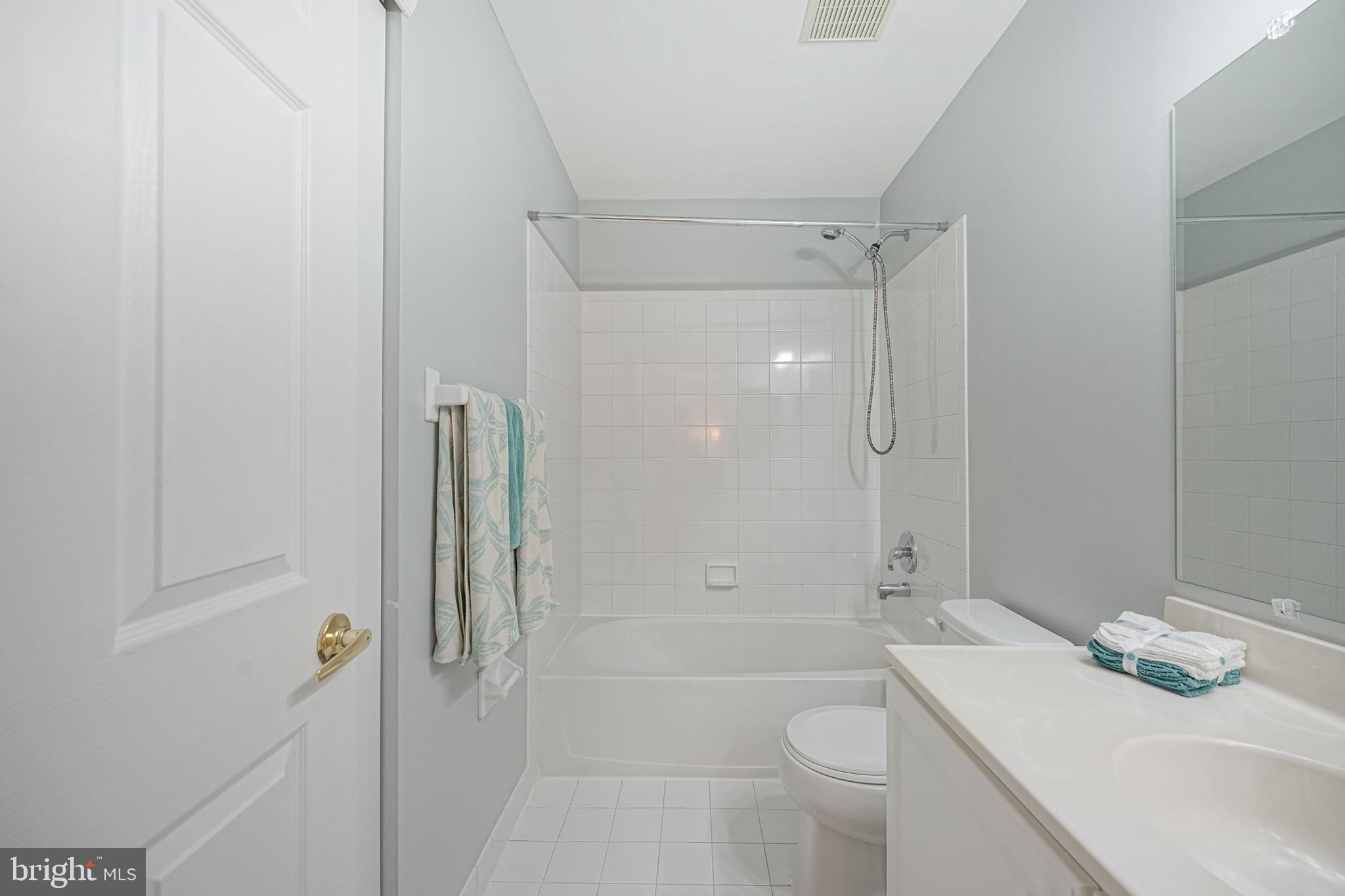 43 Chapel Hill Road Mount Laurel, NJ 08054 - Photo 25 of 40 Gallery Image 25