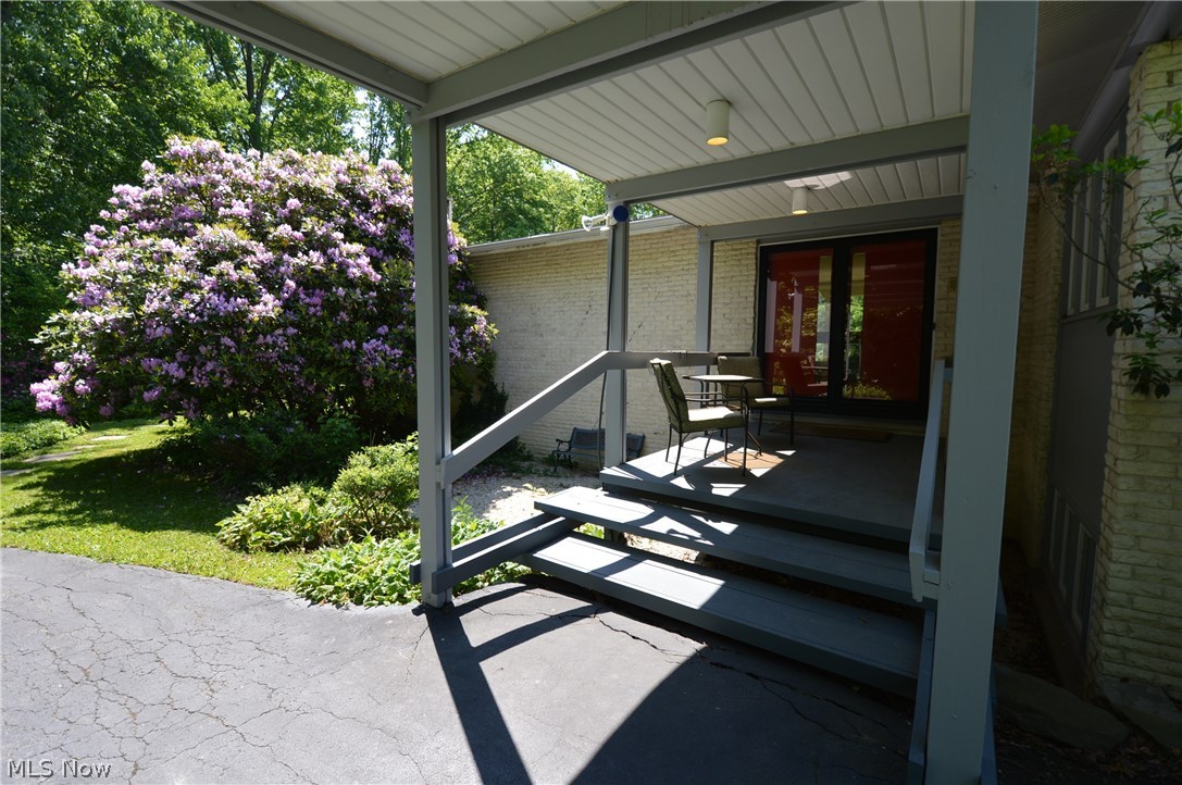9652 Wolfe Road Windham, OH 44288 - Photo 2 of 35 Gallery Image 2