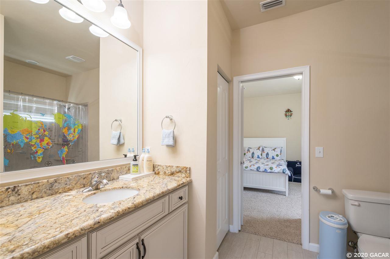 9876 Northwest 17th Road Gainesville, FL 32606 - Photo 13 of 24 Jack & Jill Bath