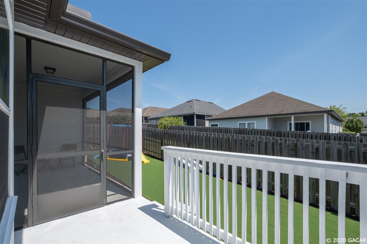 9876 Northwest 17th Road Gainesville, FL 32606 - Photo 21 of 24 Back Deck