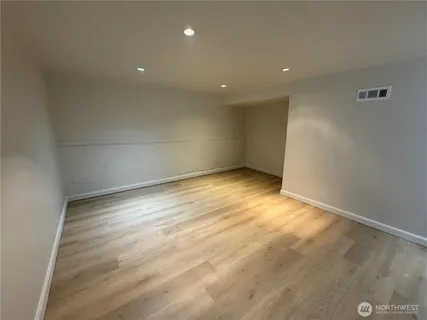 $1,379,000 | 811 Northeast 66th Street, Seattle, WA 98115