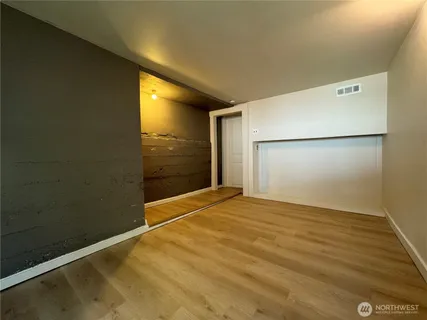 $1,379,000 | 811 Northeast 66th Street, Seattle, WA 98115