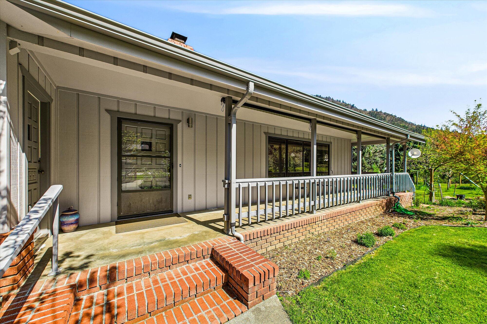 61 Riverside Lane Willow Creek, CA 95573 - Photo 28 of 83
