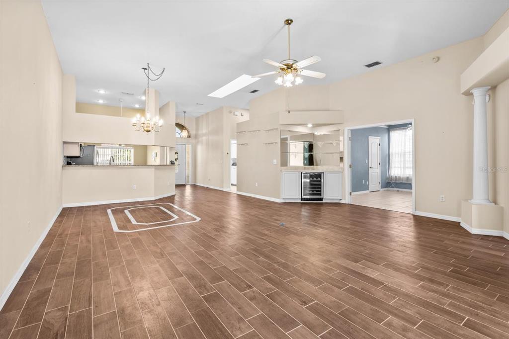 2788 Country Way Clearwater, FL 33763 - Photo 6 of 42