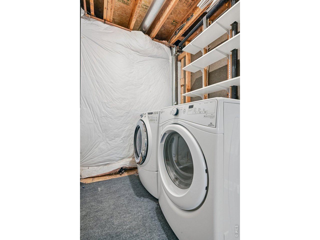 1432 Hyacinth Way Superior, CO 80027 - Photo 26 of 34 a utility room with dryer and washer