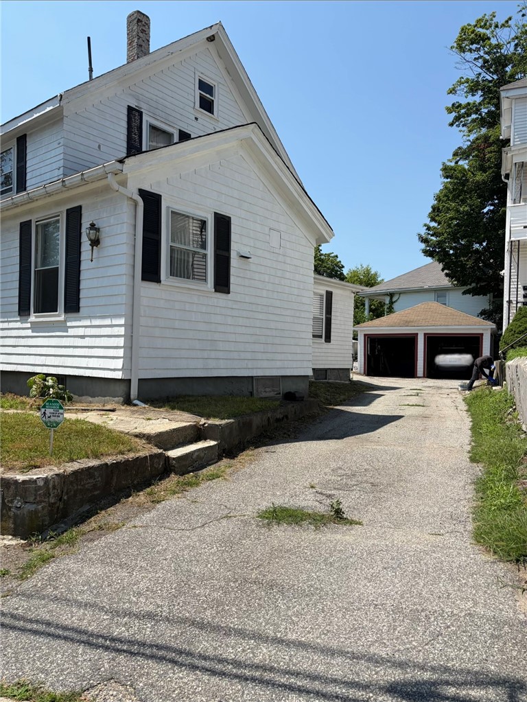359 Mason Street Woonsocket, RI 02895 - Photo 4 of 38 Gallery Image 4