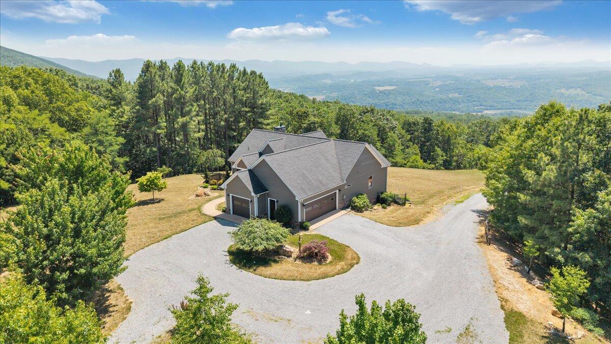 890 Blain Road Buchanan, VA 24066 - Photo 78 of 89 78-DJI_20260703154955_0012_D