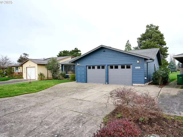 $422,000 | 2135 Country Club Terrace, Woodburn, OR 97071
