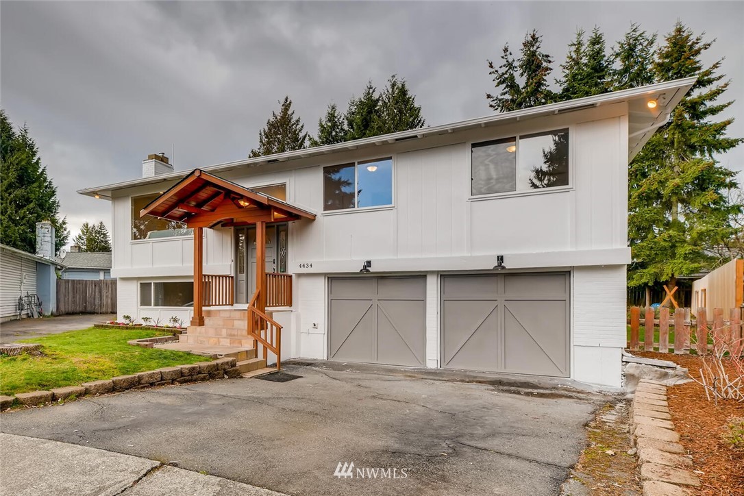 4434 Northeast 23rd Court Renton, WA 98059 - Photo 1 of 25 Gallery Image 1
