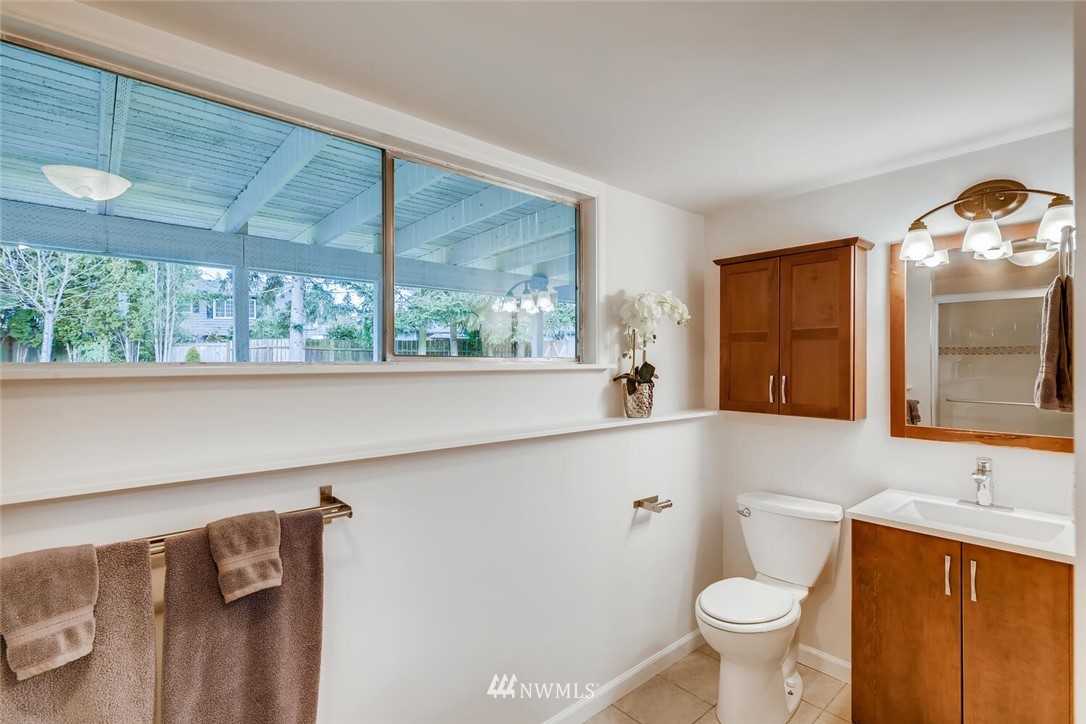 4434 Northeast 23rd Court Renton, WA 98059 - Photo 20 of 25 Gallery Image 20