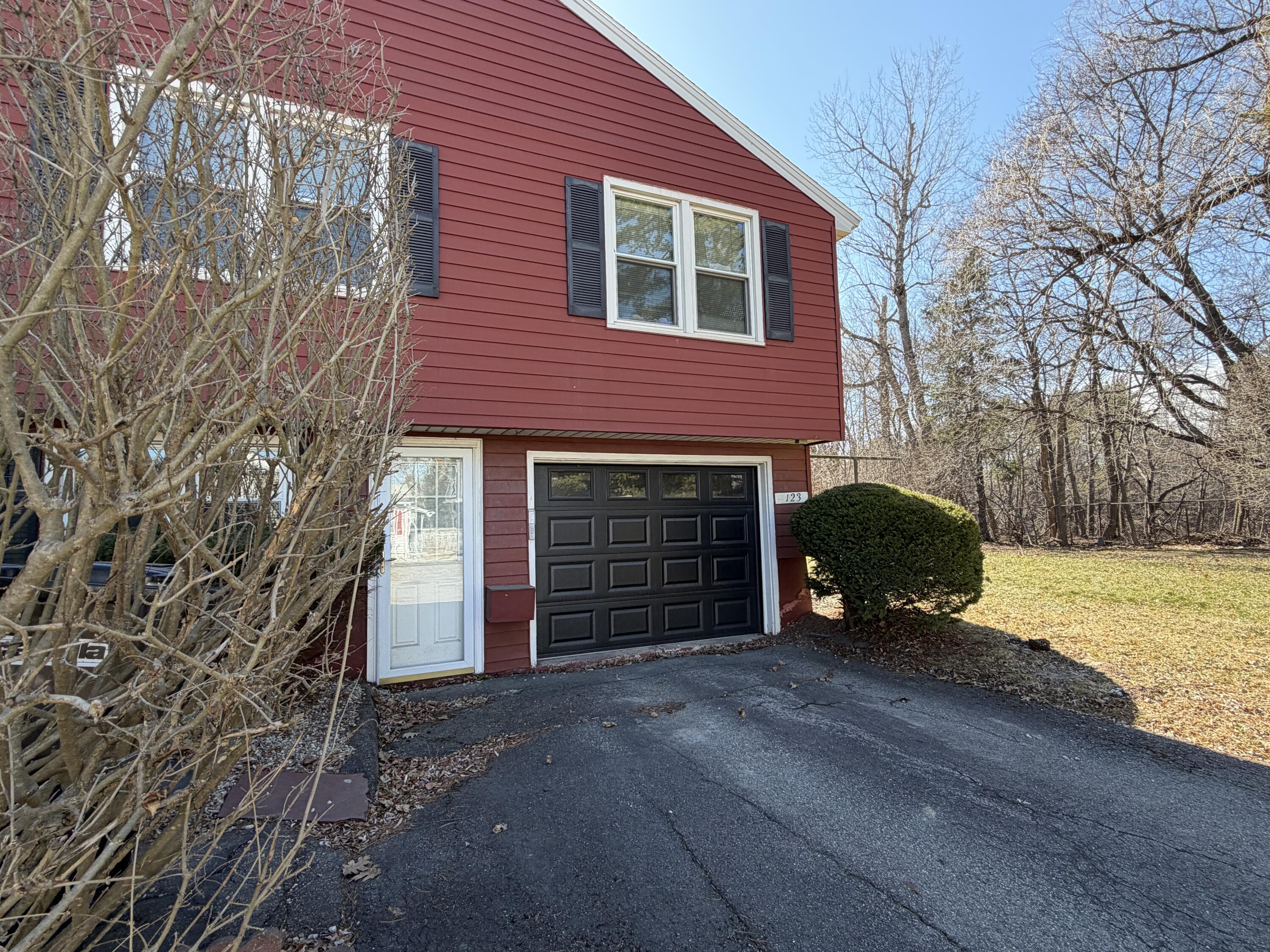 123 15th Street Bangor, ME 04401 - Photo 5 of 74 5