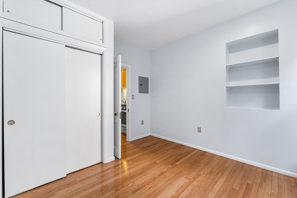 26 Unity Street, Unit 2 Boston, MA 02113 - Photo 15 of 20