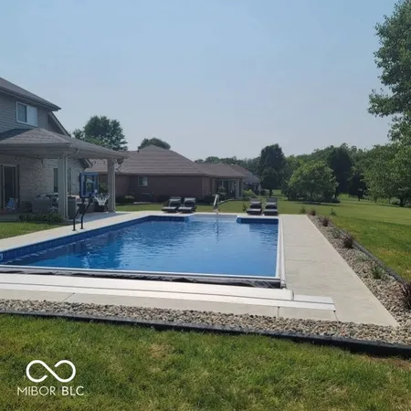 $479,900 | 6278 South Cabriolet Way, Pendleton, IN 46064