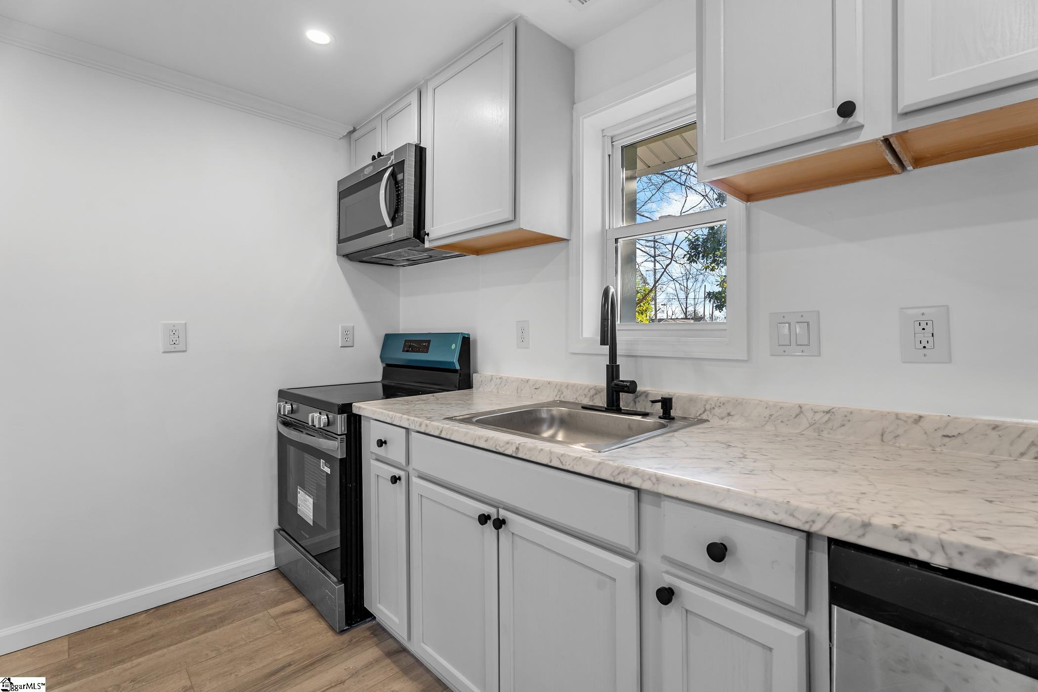 103 Copeland Street Clinton, SC 29325 - Photo 16 of 22