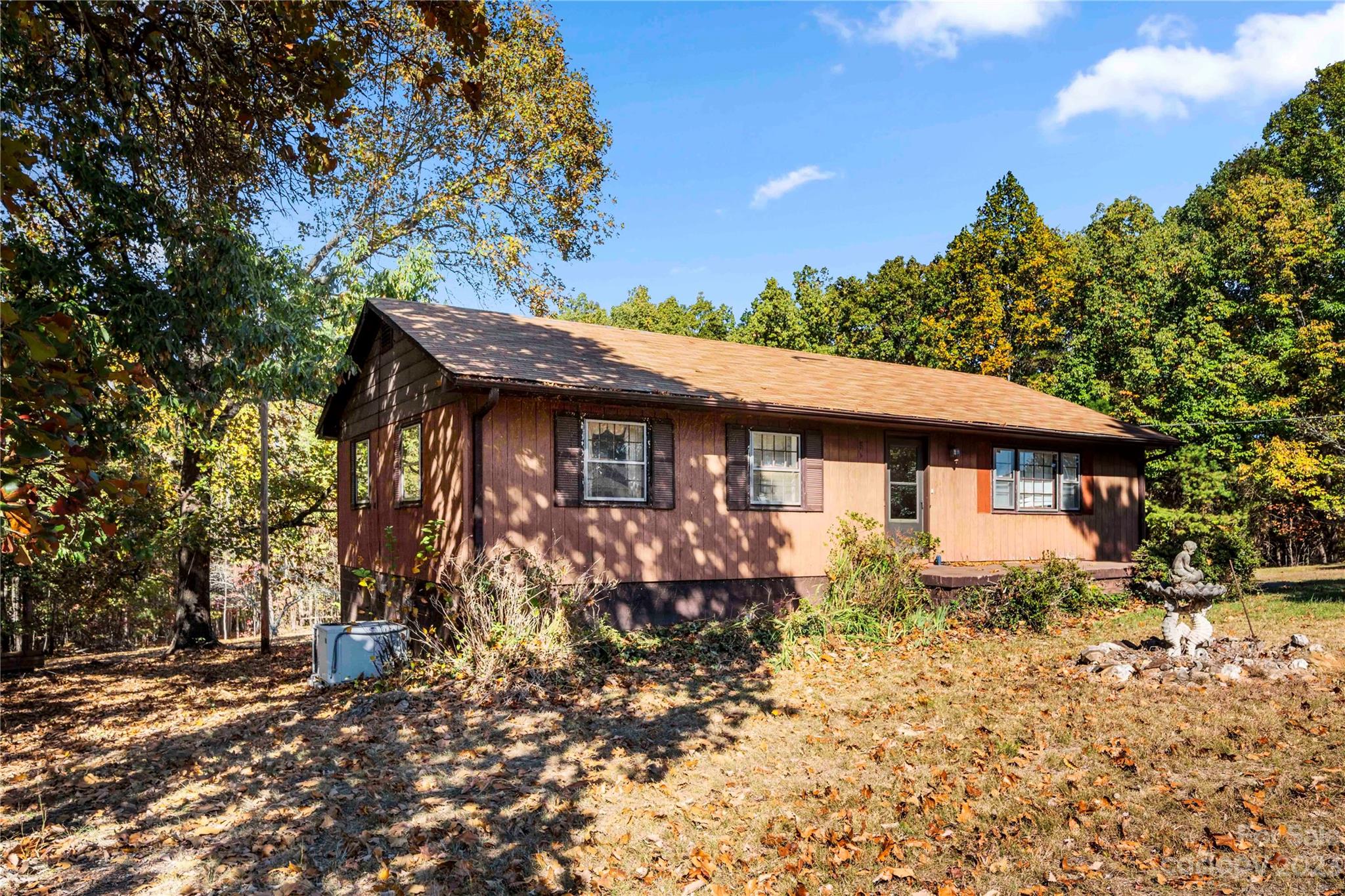360 Pinnacle Road Kings Mountain, NC 28086 - Photo 3 of 22 Gallery Image 3