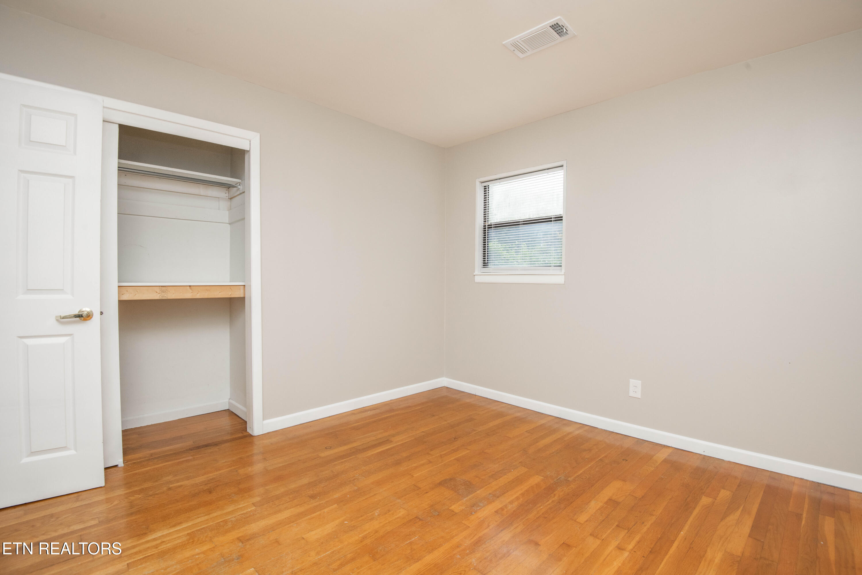 2105 Pulaski Road Knoxville, TN 37914 - Photo 22 of 29 Bedroom