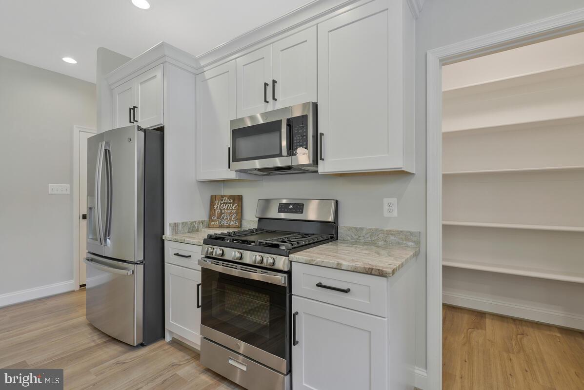 6780 Hungerford Road Bryans Road, MD 20616 - Photo 16 of 54 Stainless steel appliances
