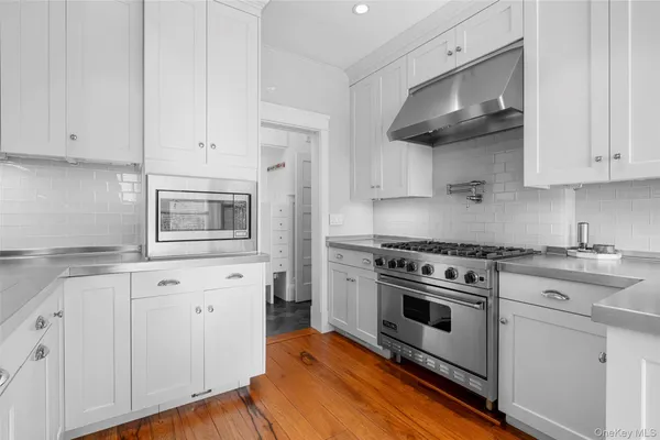 $13,000 | 5 Gerlach Place, Larchmont, NY 10538
