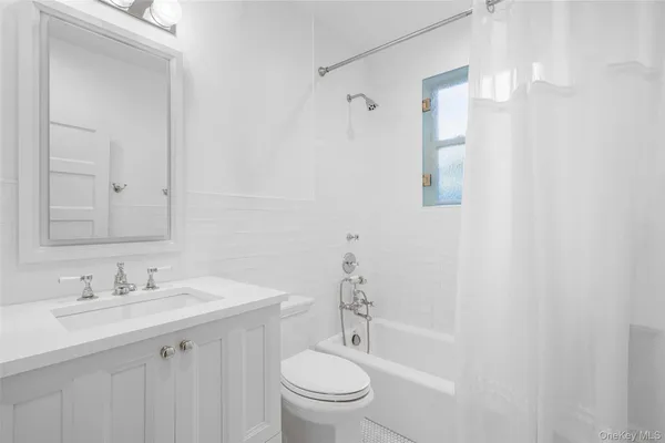 $13,000 | 5 Gerlach Place, Larchmont, NY 10538