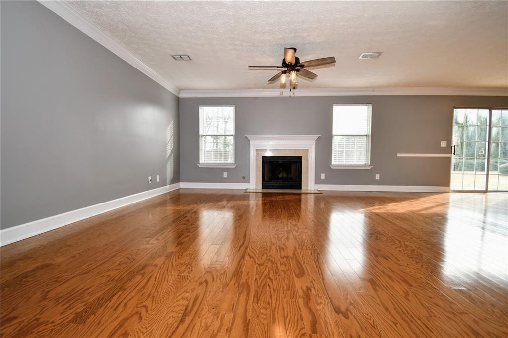 273 Carrington Way Canton, GA 30115 - Photo 4 of 26