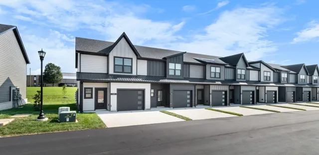 $249,500 | 502 Jonathan Wade Circle, Clarksville, TN 37043