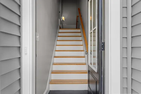 $699,900 | 22 Pleasant Street, Unit B, Mansfield, MA 02048