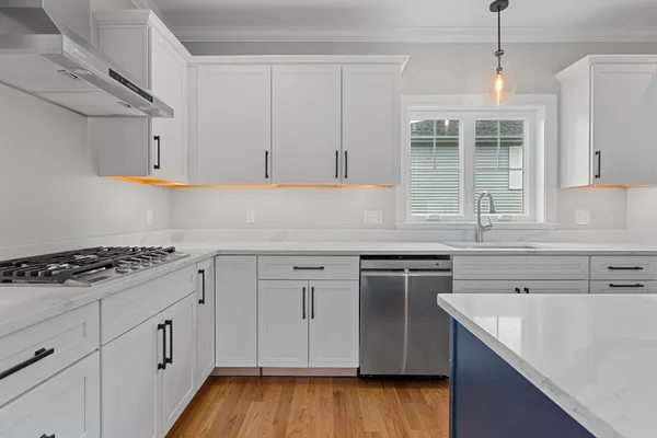 $699,900 | 22 Pleasant Street, Unit B, Mansfield, MA 02048