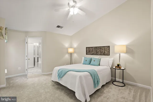 a view of a hallway with closet