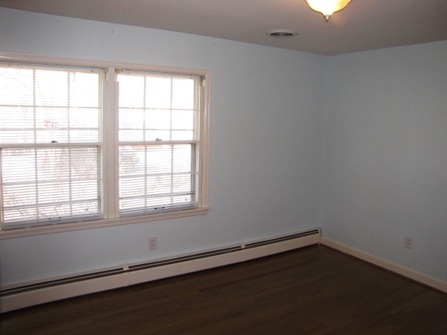 2507 Sharmar Road Roanoke, VA 24018 - Photo 23 of 42 2507 Sharmar 025