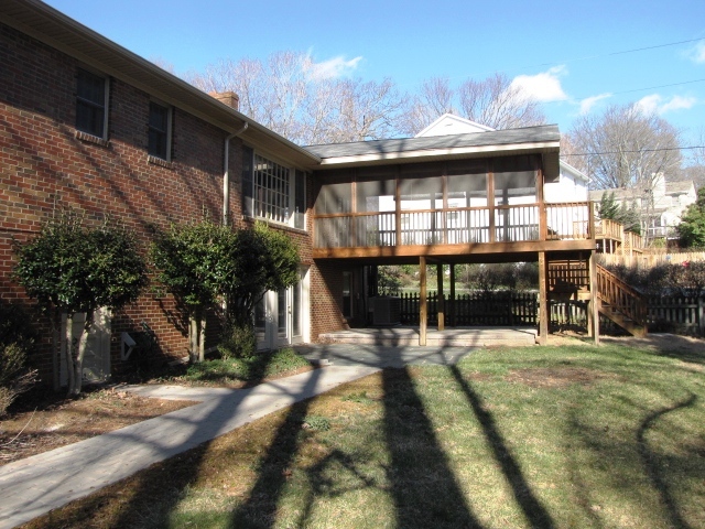 2507 Sharmar Road Roanoke, VA 24018 - Photo 34 of 42 2507 Sharmar 004