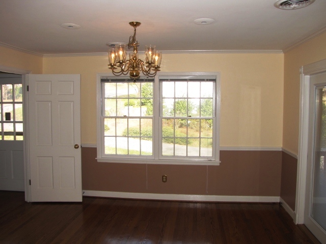 2507 Sharmar Road Roanoke, VA 24018 - Photo 10 of 42 2507 Sharmar 013