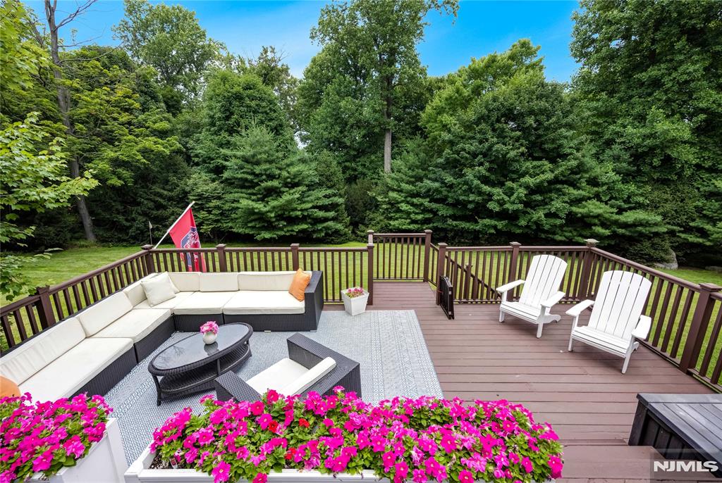 68 Eagle Rim Road Upper Saddle River, NJ 07458 - Photo 44 of 49 Gallery Image 44