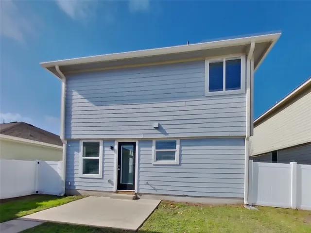 $1,739 | 18521 Mammoth Cave Boulevard, Unit 2, Pflugerville, TX 78660